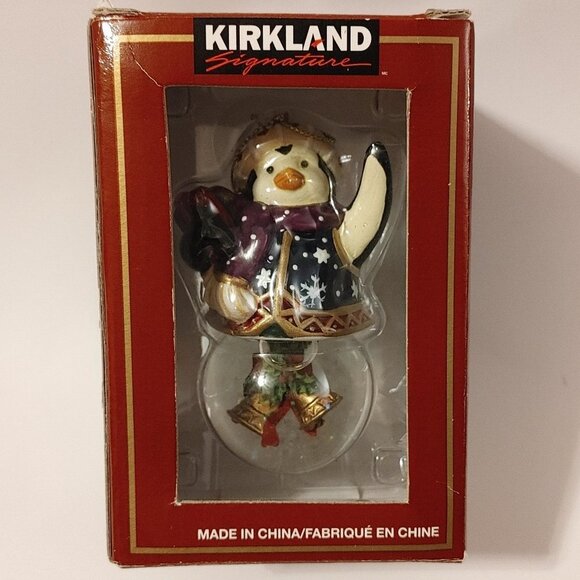 CUTE Kirkland PENGUIN Waterglobe Ornament Water Globe Christmas Ornament Costco - Picture 1 of 6
